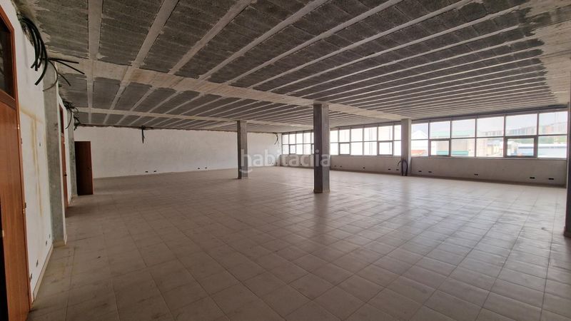 Foto d033117c-89ae-4099-8708-ebdf91b700e5. Büro in Mesoiro Coruña (A)