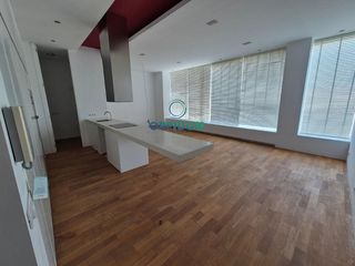 Pis a Calle antonio ríos 66. Piso de diseño de 138 m2 con vistas en los castroscastrillón, a