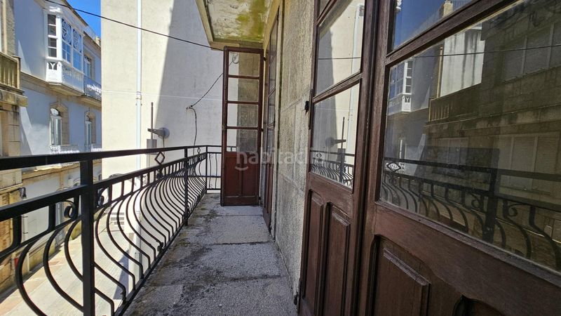 Foto 0ebd845c-f983-4775-85f3-a391174382d4. Edifici a calle calle rosalía de castro 9 a Cee
