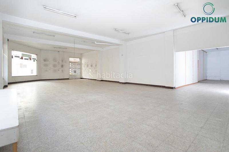 Foto fc6cad5a-54bc-4e57-8267-691f241574fd. Local comercial en cristobo colon 51 en A Gándara Narón