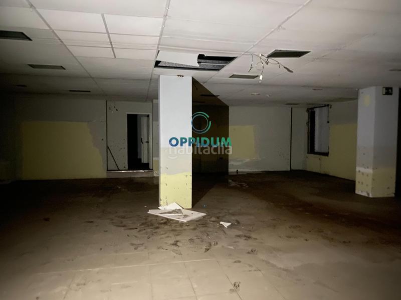 Foto 4475ecbd-6f3d-4327-a90c-5470b3cc4e0d. Local commercial dans calle calle de rubalcava 30 dans Ferrol