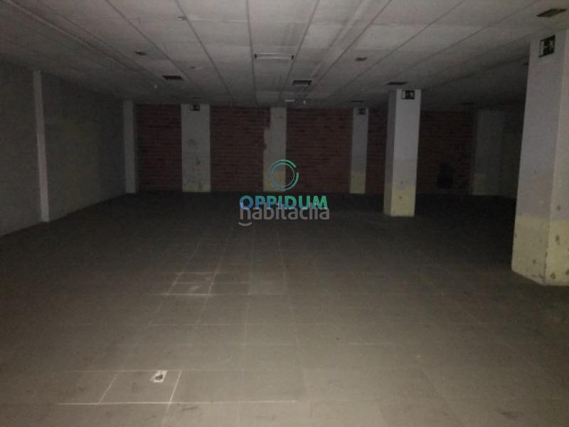 Foto 48a8d528-1b61-4df3-a205-84e6abbf3d0d. Local commercial dans calle calle de rubalcava 30 dans Ferrol