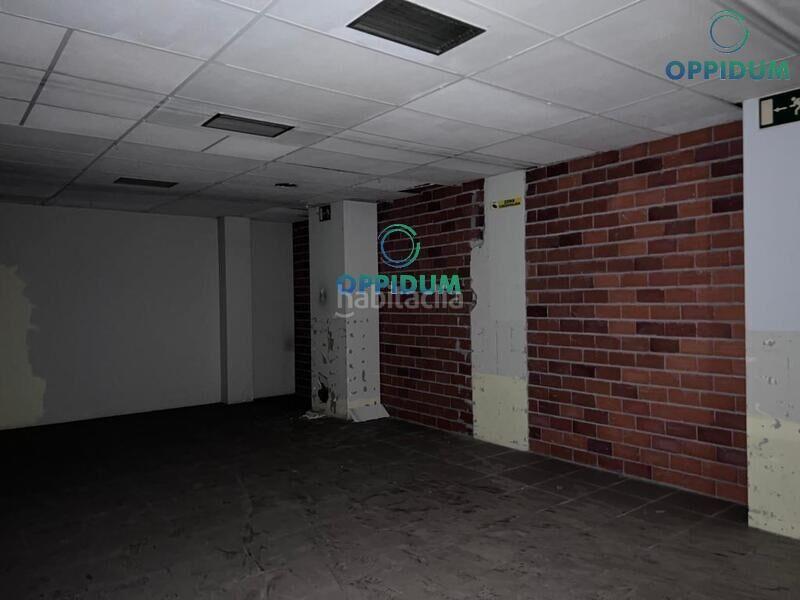 Foto 7a9fdfa8-e71a-4134-ae5e-b9b5114299d3. Local commercial dans calle calle de rubalcava 30 dans Ferrol