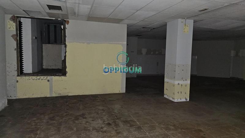 Foto d5d5d546-daf2-4e52-af91-af3b1177a476. Local commercial dans calle calle de rubalcava 30 dans Ferrol