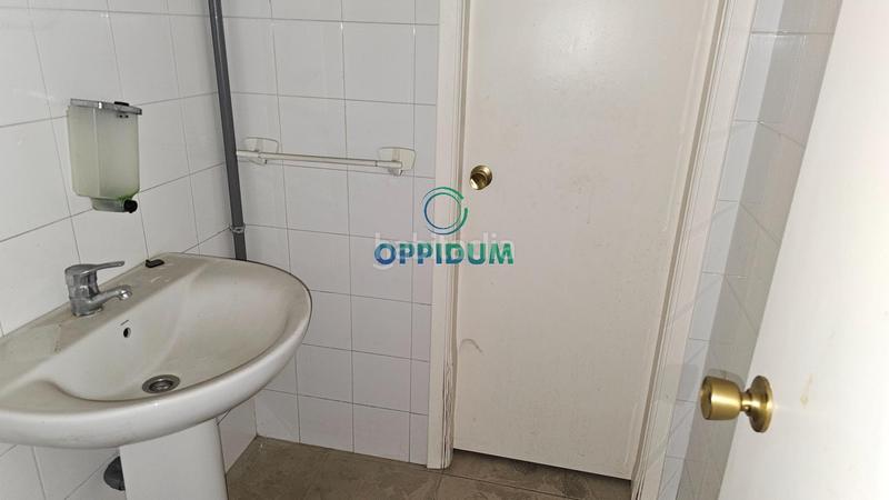 Foto d900ce51-e6e1-4442-8590-0688a77f561c. Local commercial dans calle calle de rubalcava 30 dans Ferrol