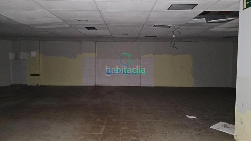 Foto ed5df27a-55b0-4076-bb89-8d7fecb22be4. Local commercial dans calle calle de rubalcava 30 dans Ferrol