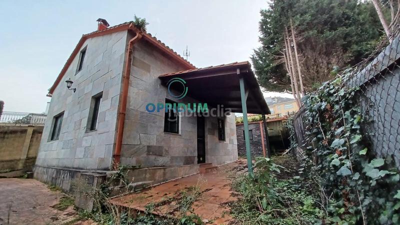 Foto 766eb3b3-3e11-4525-b565-edc0e490ec38. Chalet se vende vivienda unifamiliar de 4 dormitorios y 2 baños , a coruña. en Betanzos