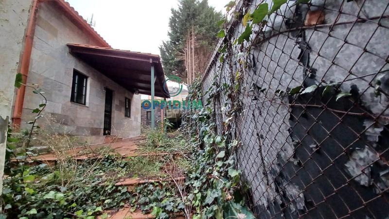 Foto 79ae25e3-52ce-43a5-84fb-6b2c747dfd5b. Chalet se vende vivienda unifamiliar de 4 dormitorios y 2 baños , a coruña. en Betanzos