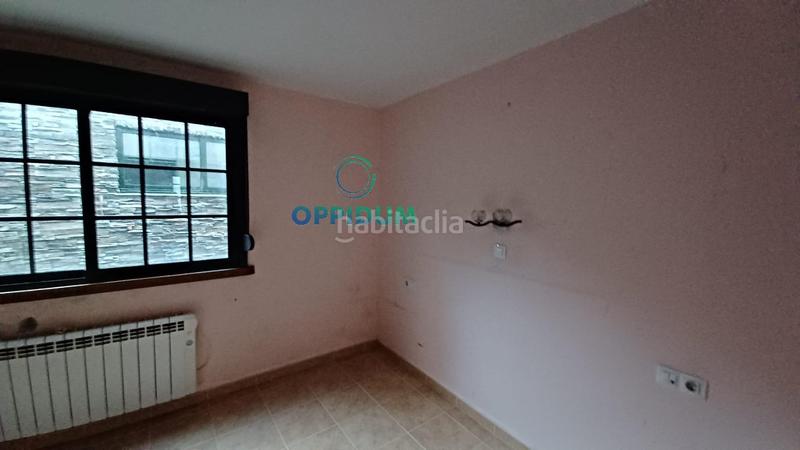 Foto f140f195-6fa5-4f68-869c-21fe86ad61a4. Chalet se vende vivienda unifamiliar de 4 dormitorios y 2 baños , a coruña. en Betanzos
