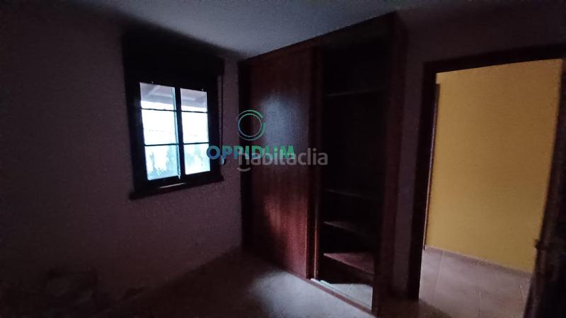 Foto f9250529-a46c-40c5-88a3-572fa0de2a68. Chalet se vende vivienda unifamiliar de 4 dormitorios y 2 baños , a coruña. en Betanzos