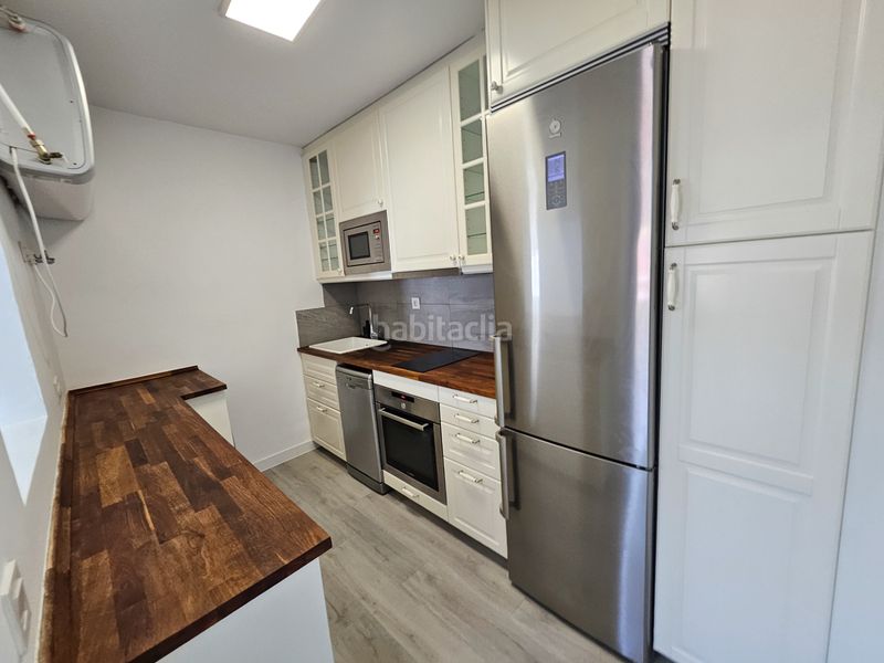 Foto c4ebbdd6-a6eb-4ff5-82f2-ca5571eeef4c. Apartament a Palacio Madrid