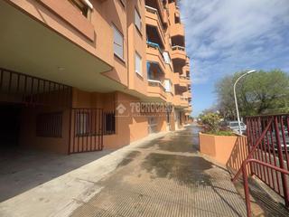 Pis  Avd calzada duquesa isabel. Piso en venta en sanlcar de barrameda