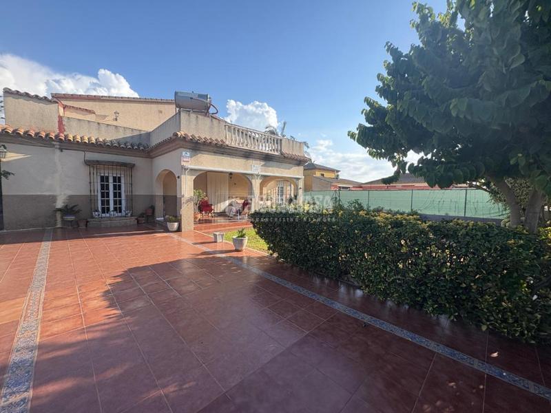 Foto a41e6939-fae3-4b72-9d48-c961b1731000. Bauernhof mit parking in Las Palmeras-Dehesilla Sanlúcar de Barrameda