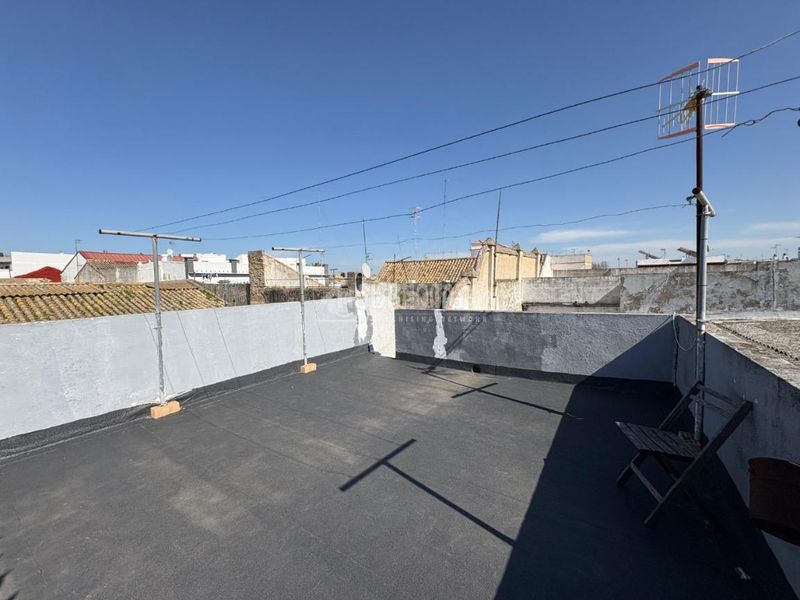 Foto c88ac0e6-ece5-47be-a02f-bd942c351be2. Casa amb aparcament a Ayuntamiento-Barrio Alto Sanlúcar de Barrameda