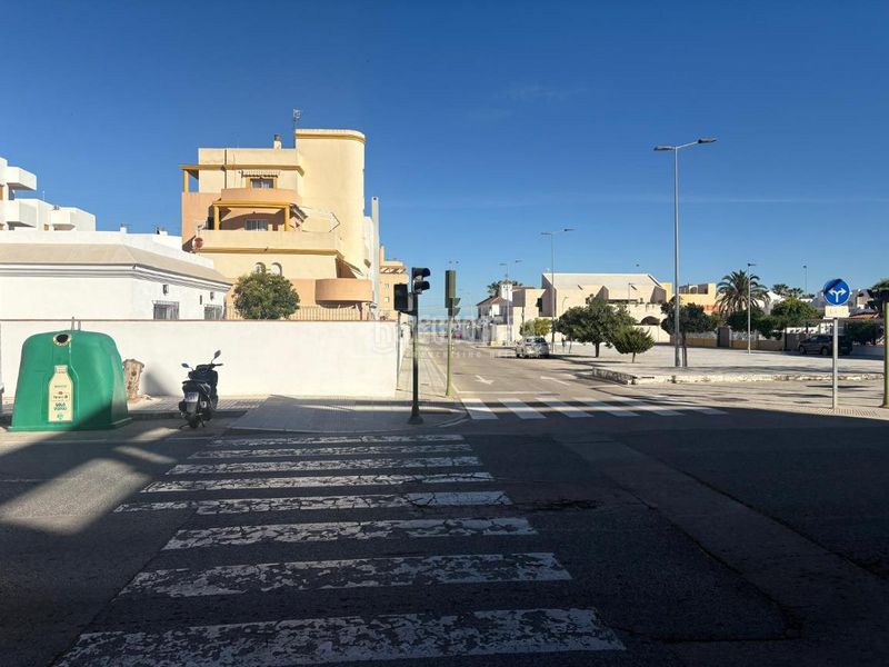 Foto 13620654-687c-4ca0-9e7b-65e712d26f02. Pis a V Centenario-Piletas-Capuchinos Sanlúcar de Barrameda