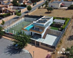 Xalet a Camino de las ninas 6. Vivienda exclusiva en ciudad jardín