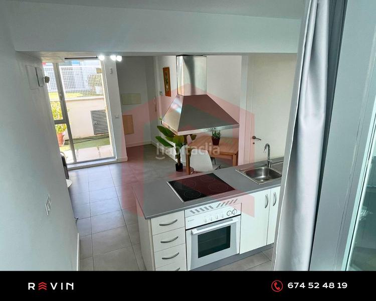Foto 3cccd967-d719-4cb5-9c91-0ff798efdbd2. Duplex with heating parking pool in Ctra. Circunvalación - La Magdalena Jaén