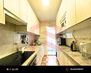 Appartement  Calle escorial. oportunidad en peamefecit!