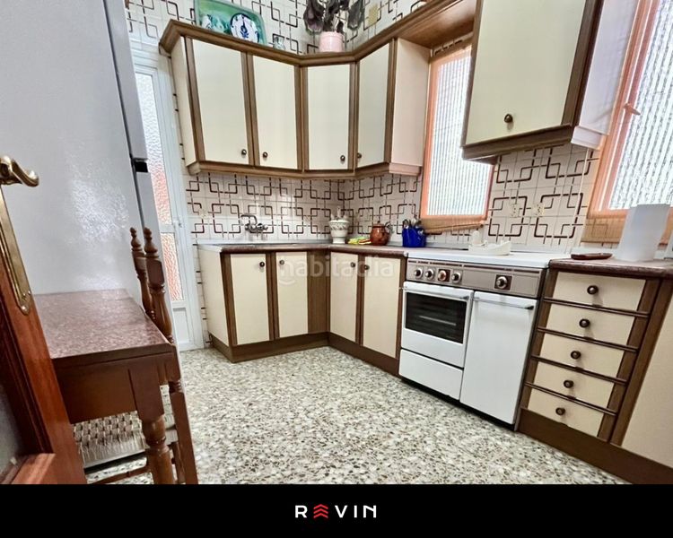 Foto 6738f86f-2751-498f-851f-f0ef162970c3. Piso vivienda de 100 m² construidos en la calle cazorla, , en una zona residencial consolidada. en Úbeda