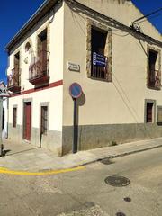 Maison à Ronda de los llanos 28. Venta de casa en esquina zona ginés de sepúlveda