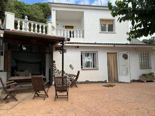 Casa a Can Massuet del Far. Espectacular casa en venta en dosrius!!