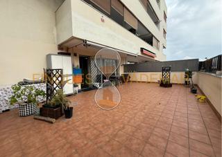 Planta baixa  Josep tarradellas. Planta baja en parets del vallès