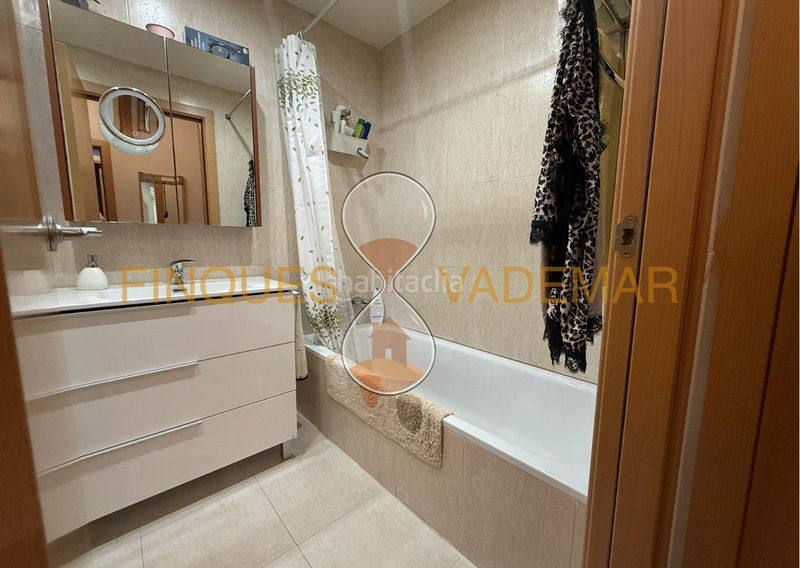 Foto 40d5f2fb-955a-4caf-be4d-a66830596b7b. Planta baixa a Parets del Vallès