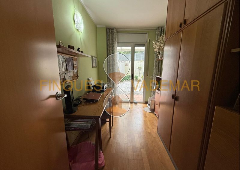 Foto e2a9cbcd-0114-4829-b4b4-2a2fbc7627f6. Planta baixa a Parets del Vallès
