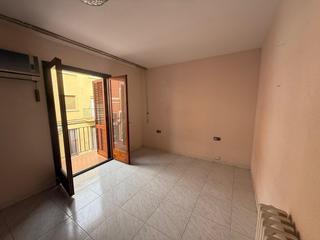 Appartement  Barcelona. Amplio y luminoso piso en el corazón de sant joan de vilatorrada