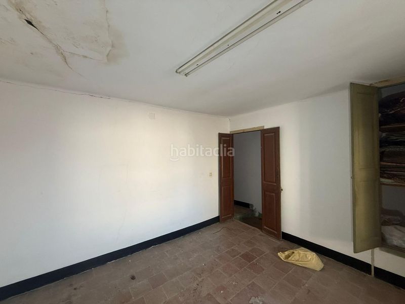 Foto c24088dd-2fad-4818-a572-70ba5a1e72d8. Casa  en el centro en Centelles