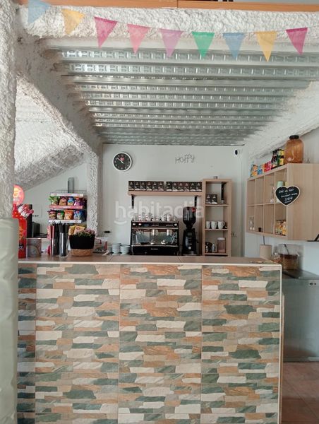 Foto e27e8b35-ee63-482b-bb14-a84e751b6f75. Lloguer local comercial a Centelles