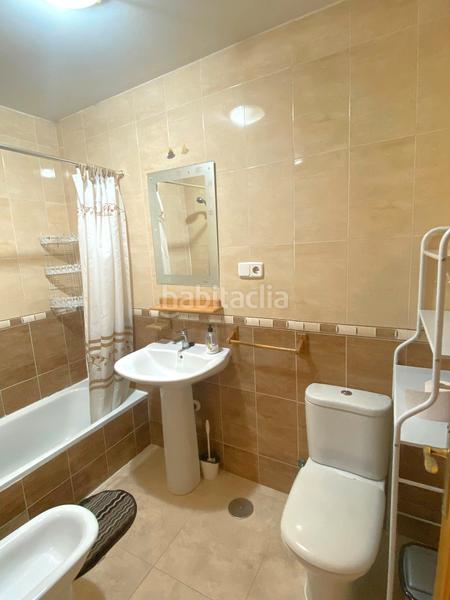 Foto f01afeab-7f8f-4468-953d-2aa81d0096ed. Pis amb calefacció a Bulevar-Plaza Castilla Azuqueca de Henares