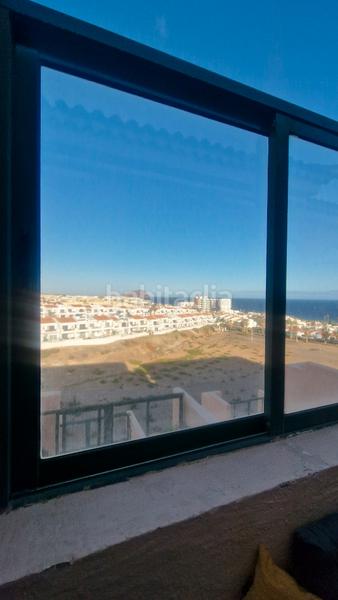 Foto b3f9e202-d324-4d14-879a-4cf7ebef40ca. Piso en avenida j.m. galván bello 115 inversión en San Miguel de Abona