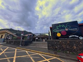 Casa adosada en Tegueste. Se vende hermosa casa en tegueste con terrazas .
