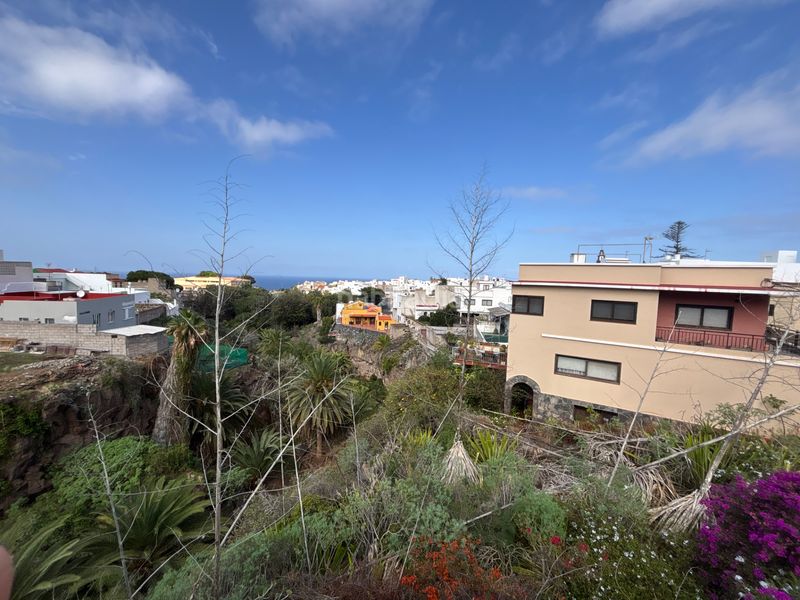 Foto 9b0a8cc7-3b46-487d-b213-7383d635fa9e. Casa se vende hermosa casa en buena vista del norte en Buenavista del Norte