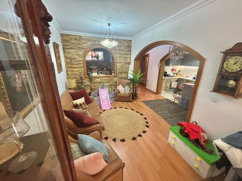 Foto f3b0dda5-6811-44a7-a2c3-b8f257d35bc2. Casa amb aparcament a Barranco Hondo Candelaria