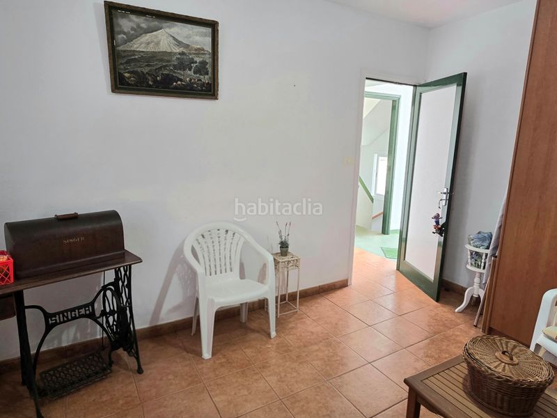 Foto 308aa1a9-f067-47e6-9dd0-834e33dc5d2c. Casa adossada a Centro Orotava (La)