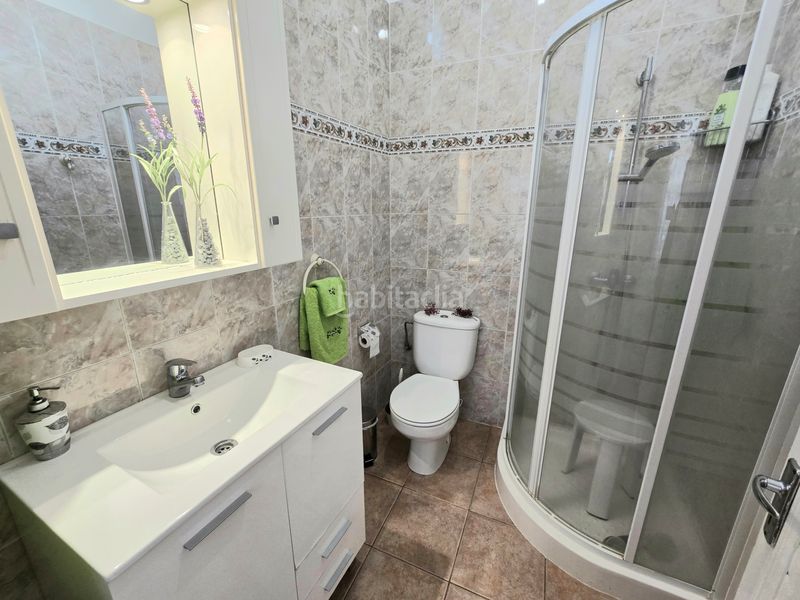 Foto b25f4260-78d0-47fc-bca6-dd4dd32ab947. Casa adossada a Centro Orotava (La)