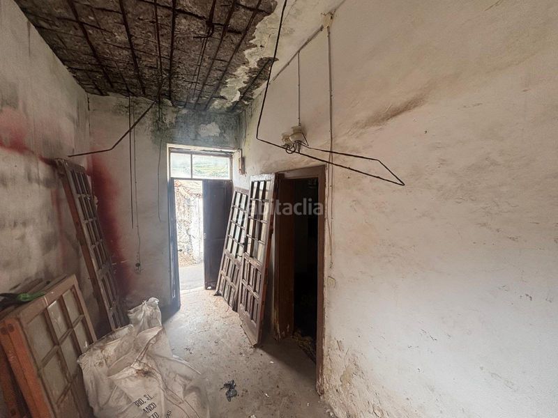 Foto d854009a-e1da-48c3-ae5d-ae5d03f91fc5. Casa  independiente con potencial en ubicación privilegiada en Buenavista del Norte