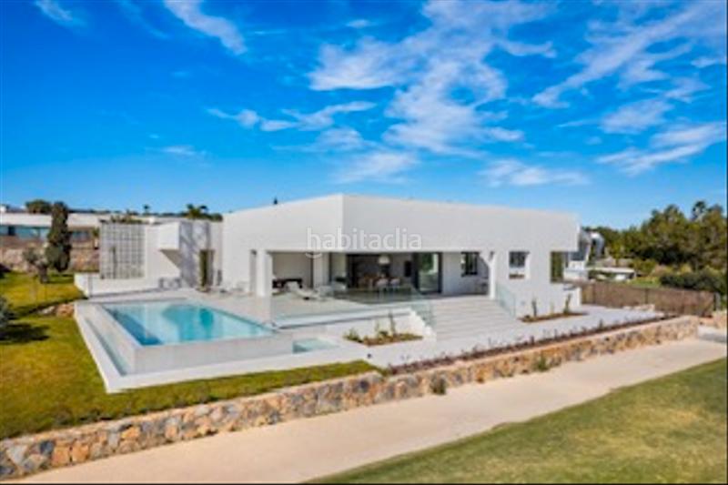 Foto ce940cce-fac2-4062-8582-6067138c4000. Chalet dans n/a dans Lomas de Campoamor - Las Ramblas Orihuela