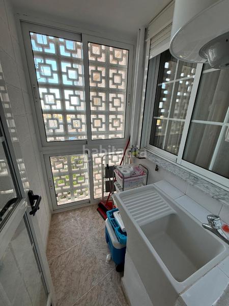 Foto 0a00c36a-42ec-4117-b8d0-62423492ee15. Piccolo appartamento in avenida de niza 30 in Playa de San Juan Alicante