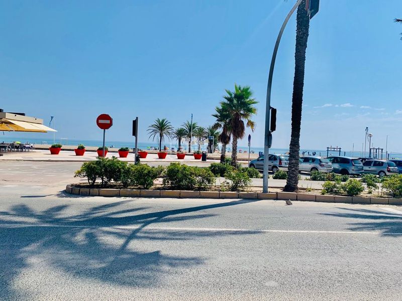 Foto e669671e-a714-4bbd-a0e0-522f755c9ca4. Apartment in avenida de niza 30 in Playa de San Juan Alicante