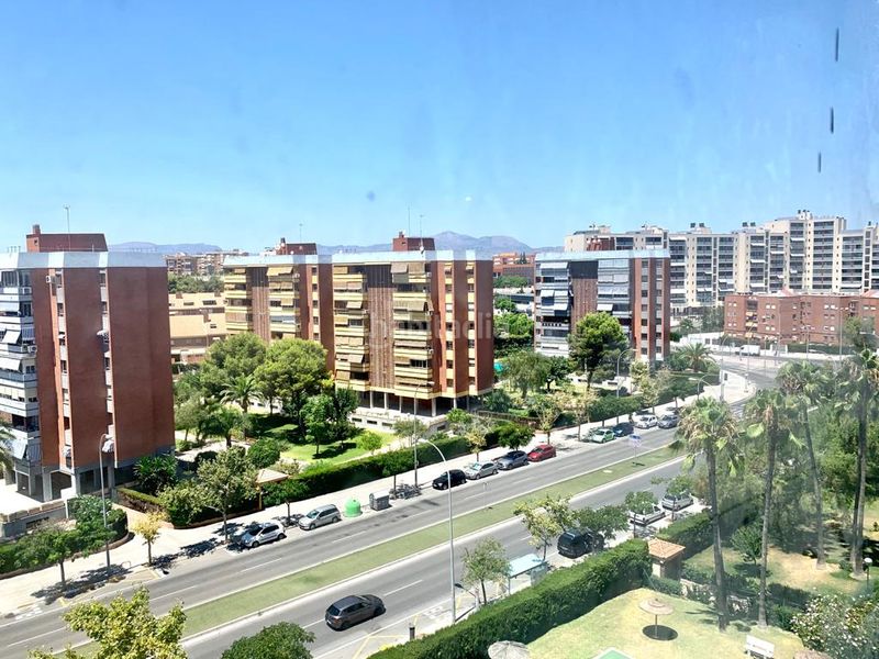 Foto 2e8513f0-f94c-44c7-9b39-8ef49c8b0205. Appartement dans avenida doctor rico 20 dans San Blas Alicante