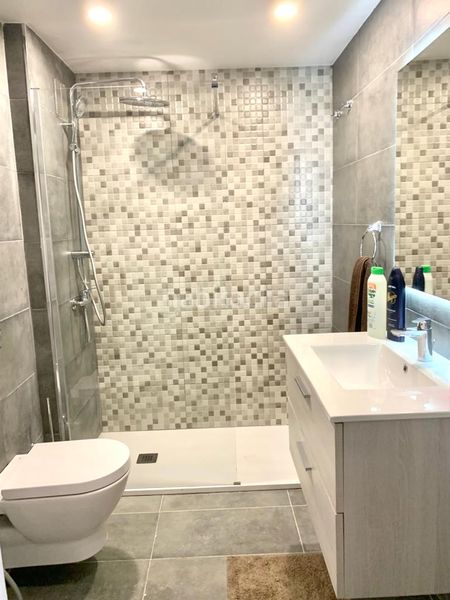 Foto 50890a62-ebd7-4b44-a19a-07efd85e99e6. Appartement dans avenida doctor rico 20 dans San Blas Alicante