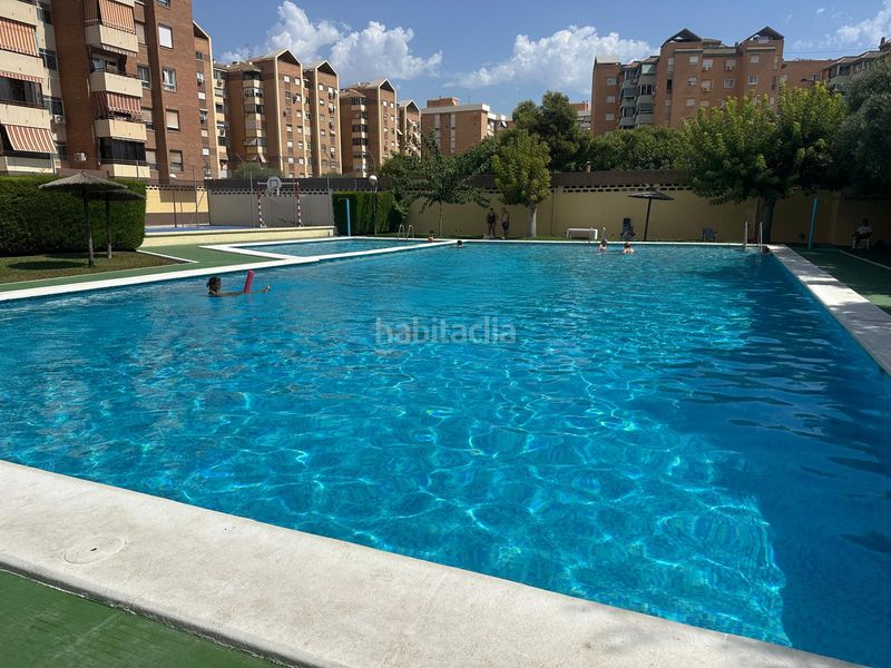 Foto b4447e3c-f7bd-49fd-9b5d-da497b817984. Flat in calle publicista antonio bernabeu 1a in Babel Alicante