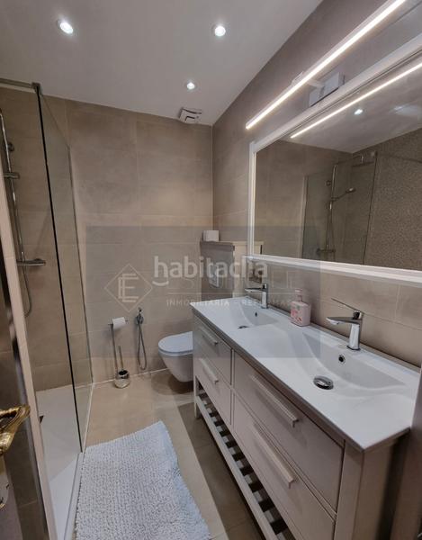 Foto 345bd1c8-d134-4f5a-b3ca-8a79783bd8f2. Alquiler piso en calle meléndez 16 junto clerecia!! en Salamanca