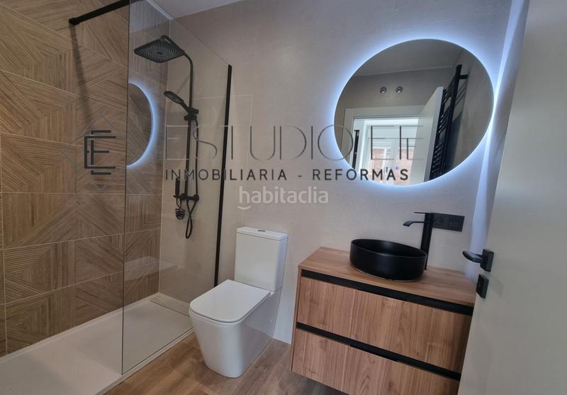Foto beed0cdd-1610-426b-9487-e41f30c0b204. Alquiler apartamento en calle candelario 28 junto al campus en Salamanca