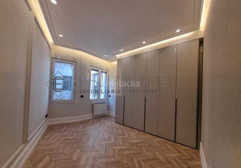 Foto 41f0dd3a-f593-4e8f-9b2e-1c8ff6d7e2db. Piso en calle toro 47 obra finalizada!! en Centro Salamanca