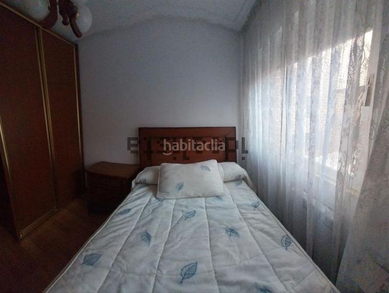 Foto a051dd85-2fc9-444e-a074-20ae41012b90. Flat with heating parking in Pizarrales Salamanca