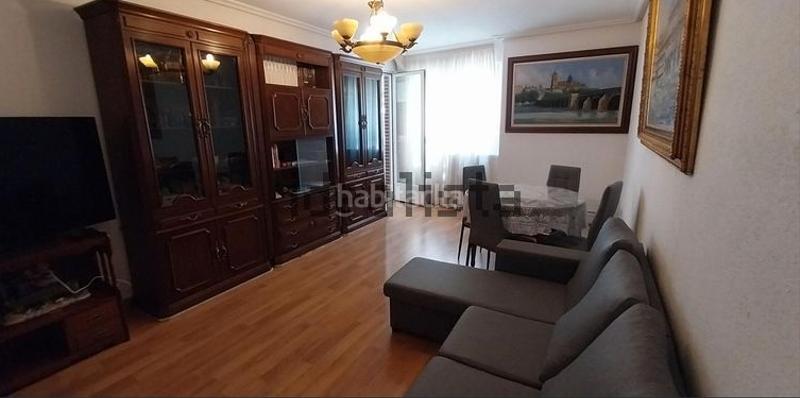 Foto c8d6e5ab-b771-4d13-8e17-9387dd870d51. Flat with heating parking in Pizarrales Salamanca